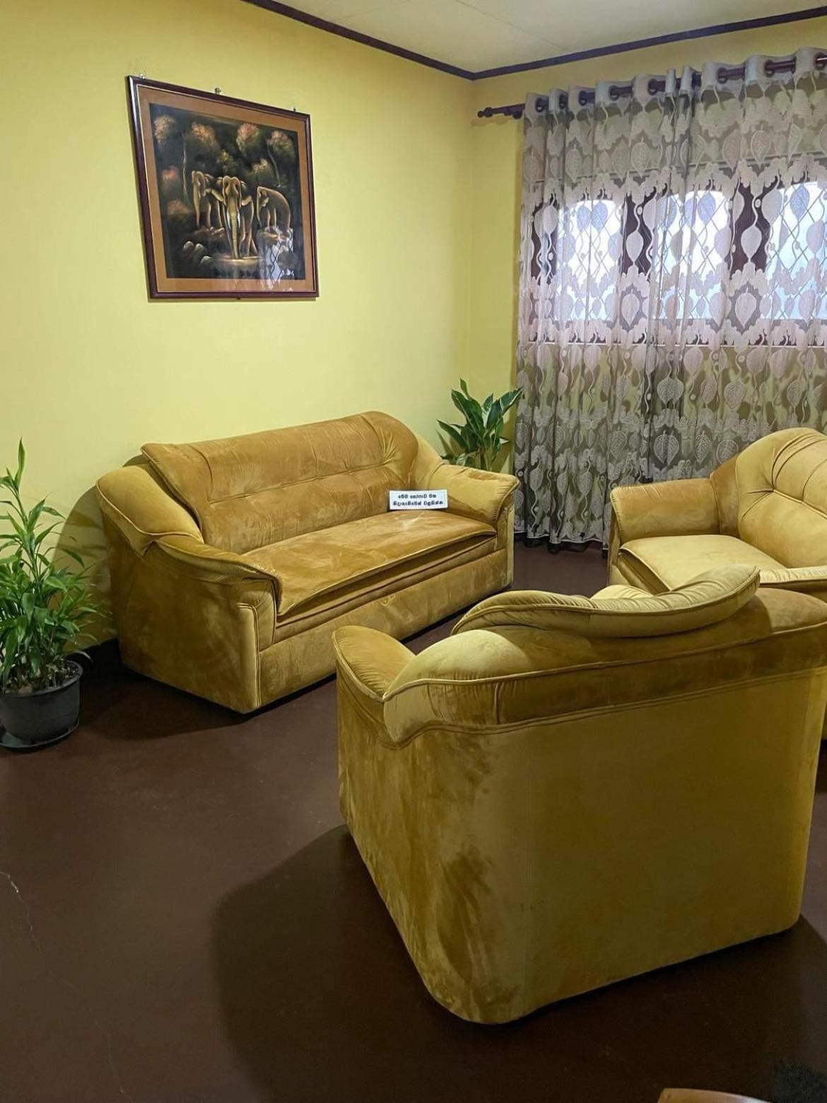 Olivia Homestay Anuradhapura Dış mekan fotoğraf