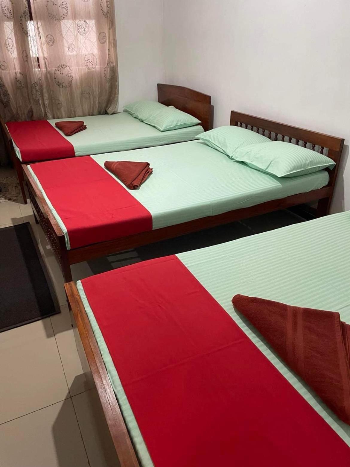Olivia Homestay Anuradhapura Dış mekan fotoğraf