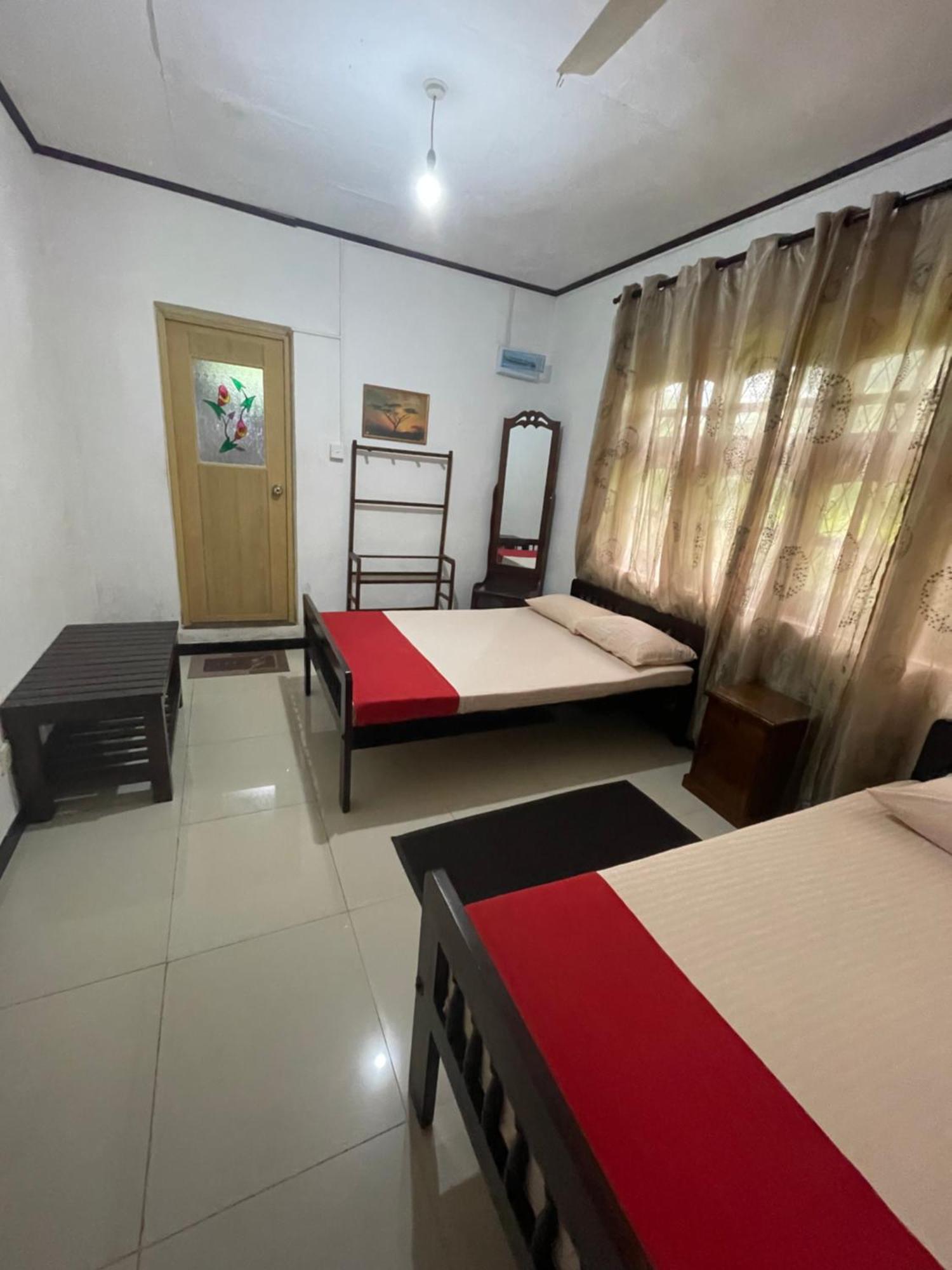 Olivia Homestay Anuradhapura Dış mekan fotoğraf