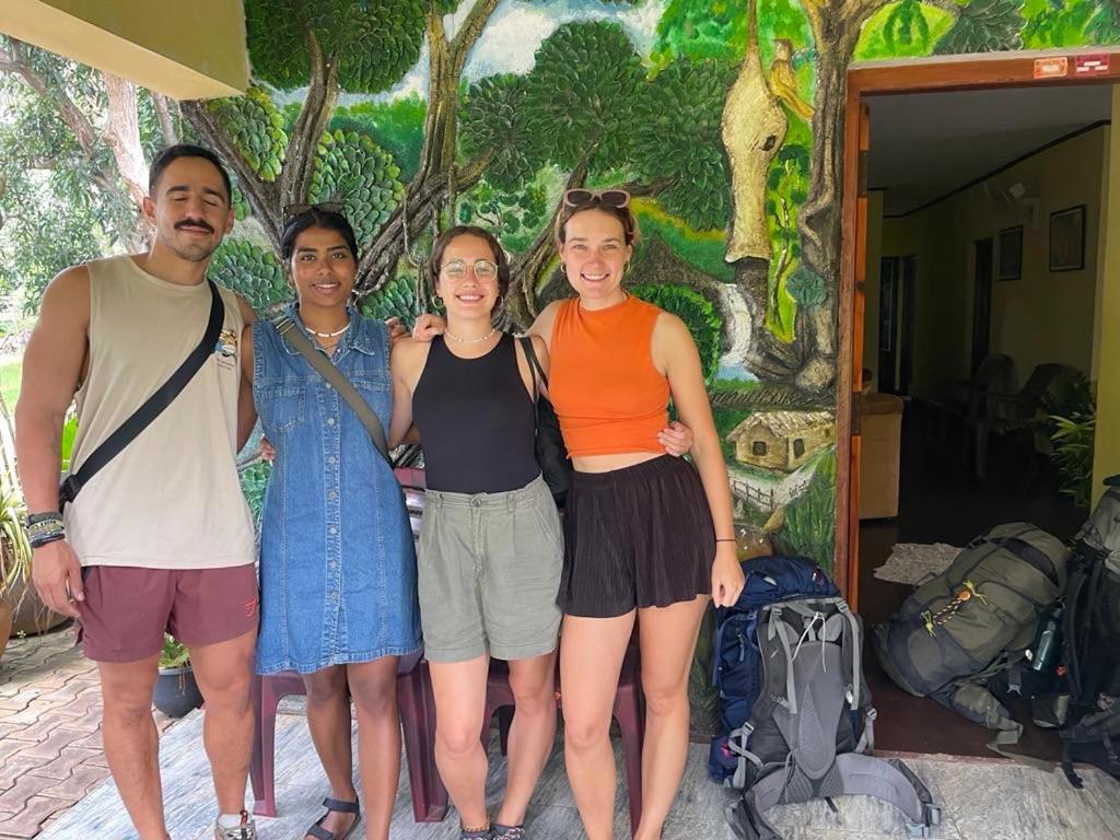 Olivia Homestay Anuradhapura Dış mekan fotoğraf
